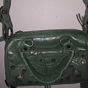 Elegant Stylish  Green Leather Bag